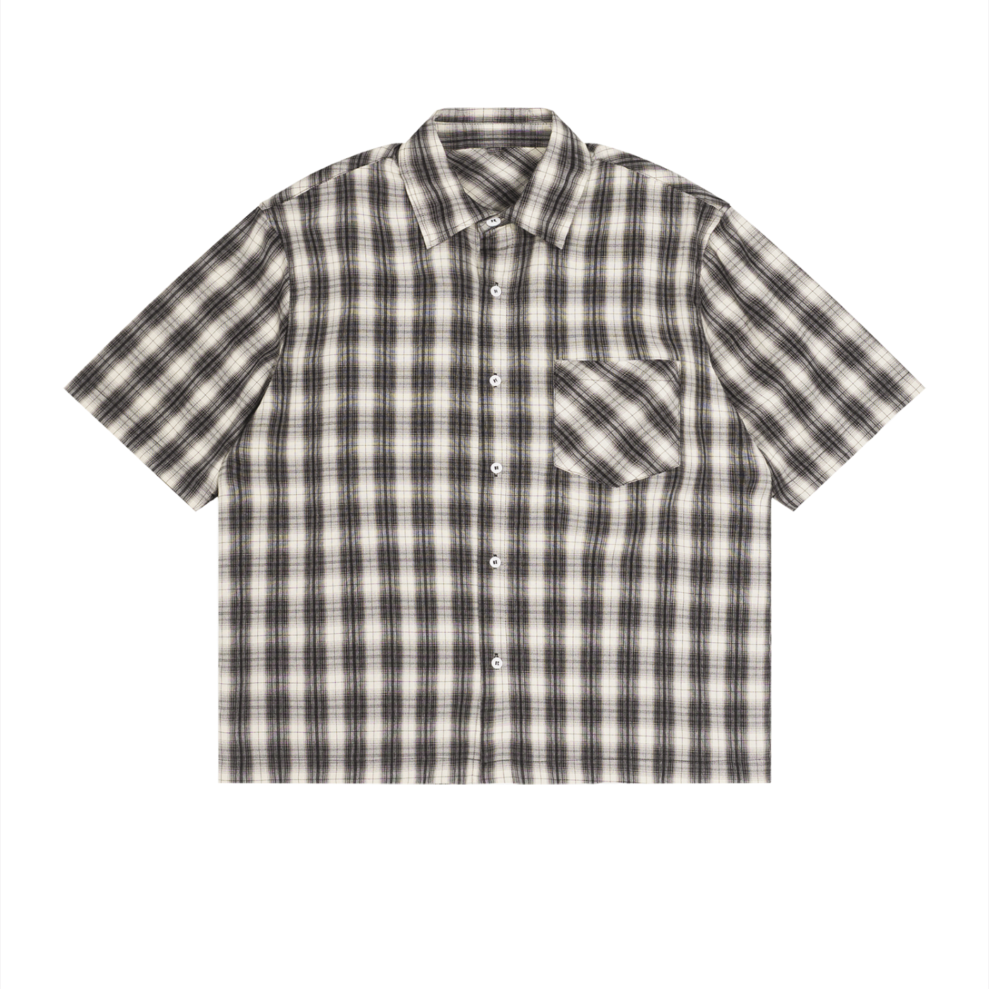 RAREBINO boxy plaid short sleeve shirt with a classic pattern and relaxed fit, featuring a button-front design.